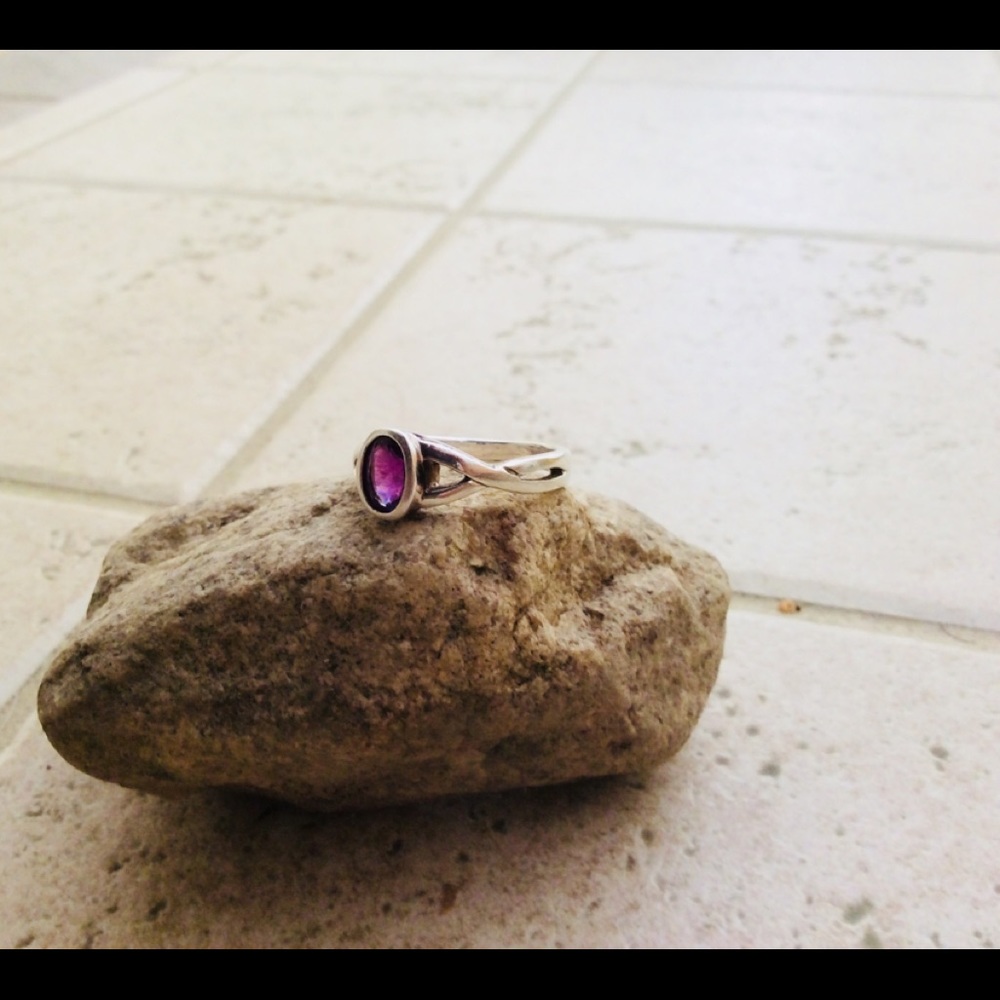 Sterling silver amethyst ring